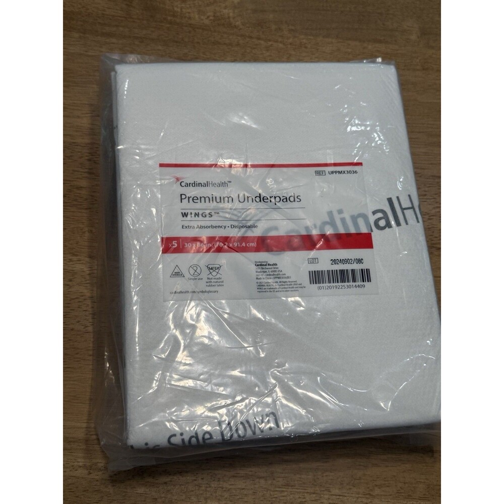 Cardinal Health Premium Underpads Wings 30" x 36" 5-pack extra absorbency